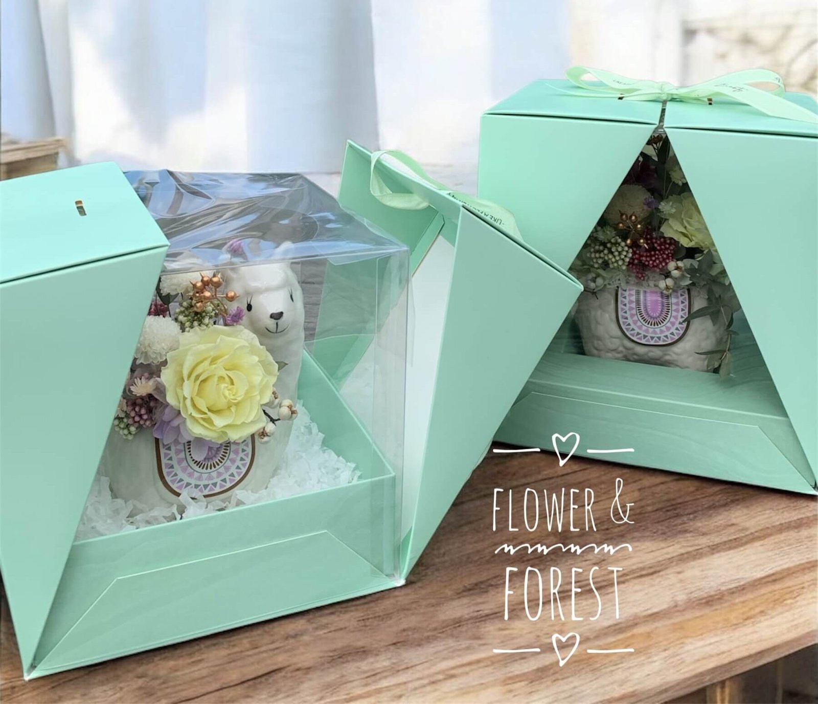 Flower & Forest preserved flowers with premium packing