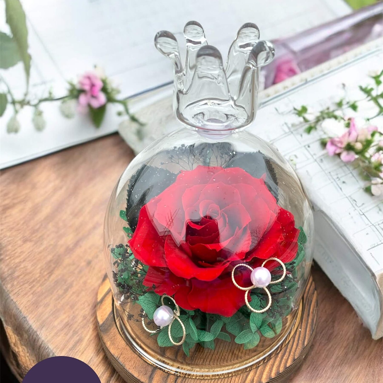 Flower & Forest Preserved Red Rose in a dome-shape glass